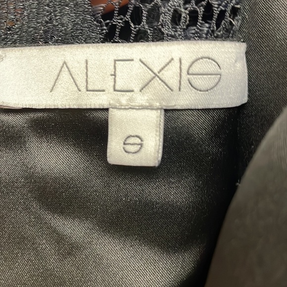 Alexis Women's Philippe Lace Cold-Shoulder Ruffle Jumpsuit - Picture 9 of 10